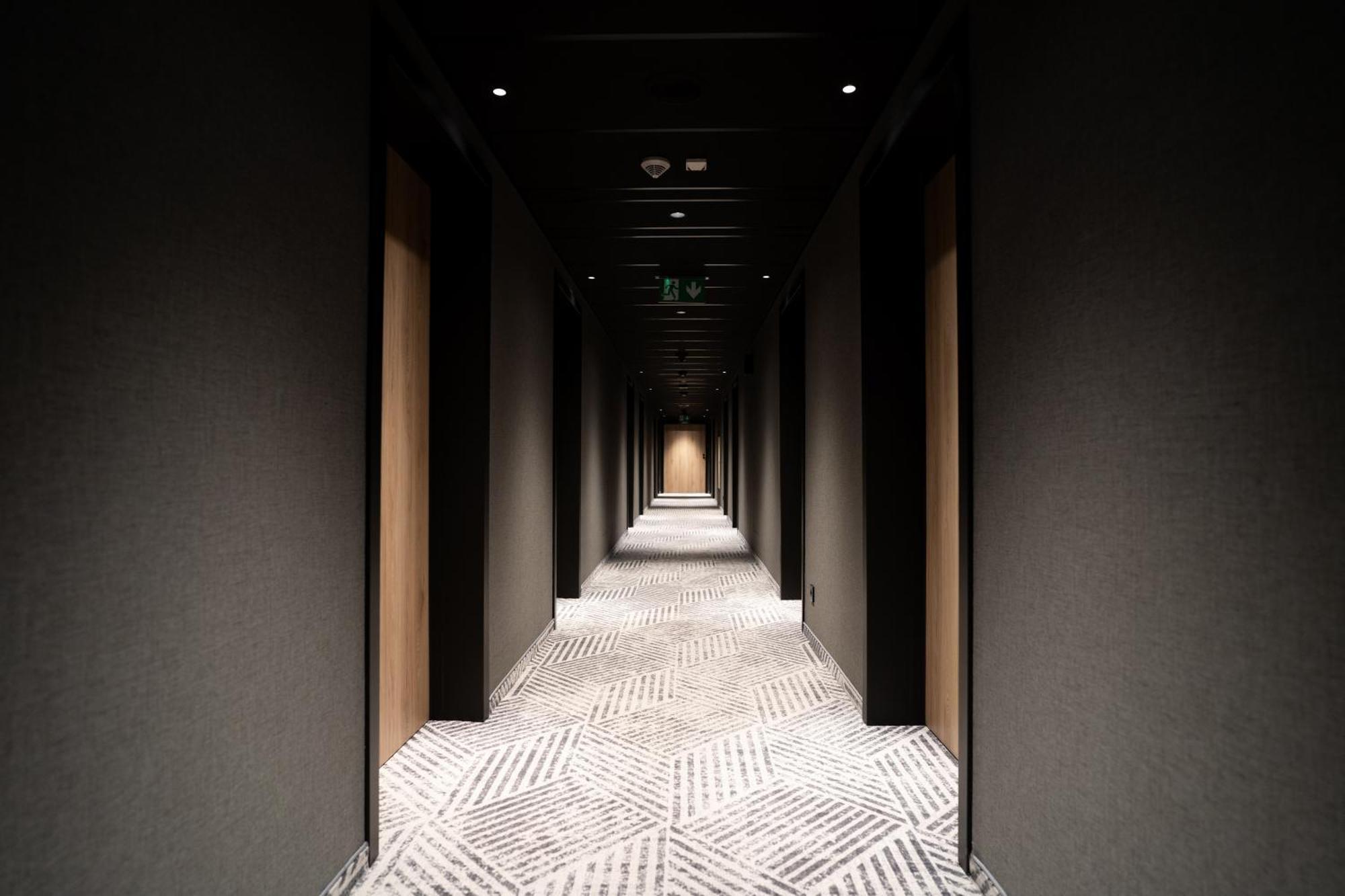 Q Hotel 4*