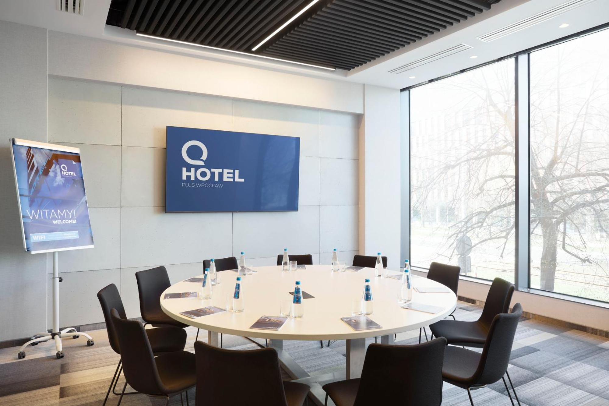 Q Hotel 4*